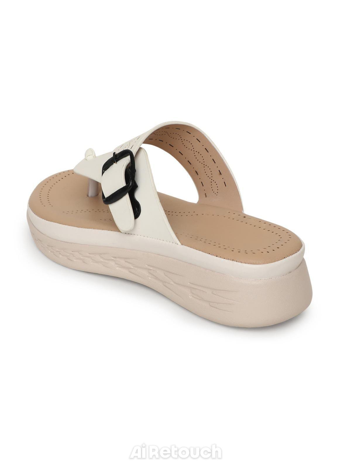 Nekmo Fashion womens talot White thong-wedges