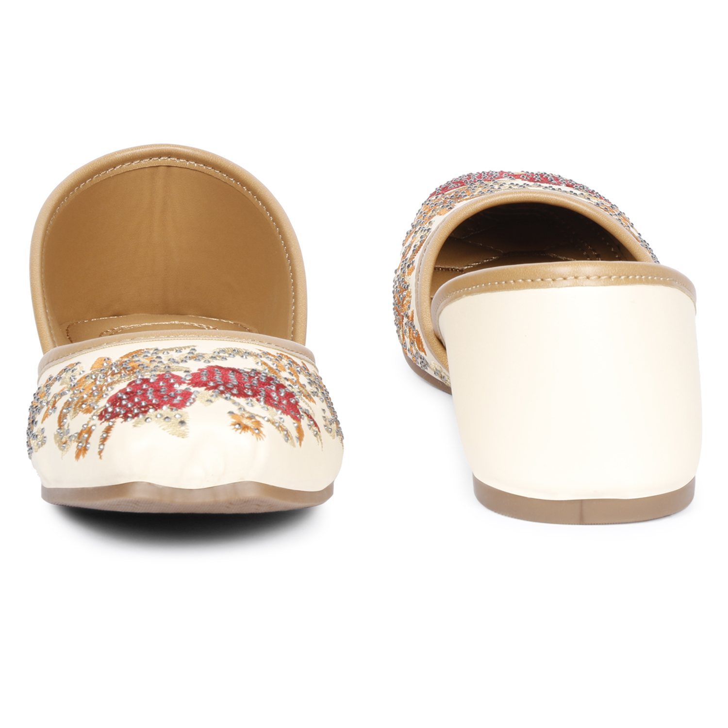 C2 Kart Embroidered Ethnic Mojaris