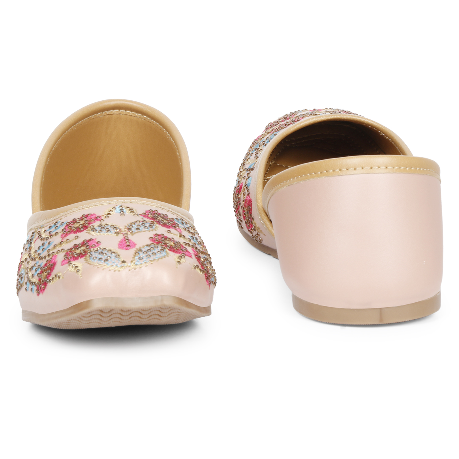 C2 Kart  Embroidered Ethnic Mojaris